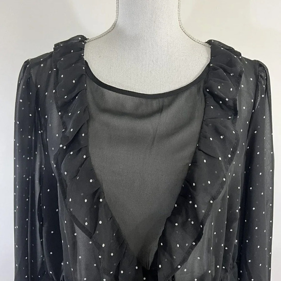 Torrid Sheer Black and White Ruffled Polka Dot Blouse NWT $44.90 Size 00 - Picture 5 of 9